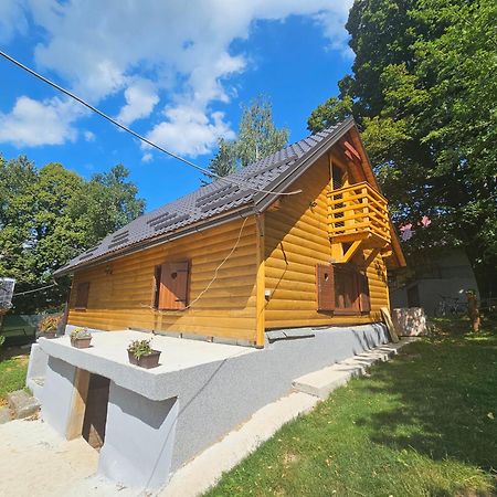 הוילה Medak House Under The Velebit Mountain מראה חיצוני תמונה